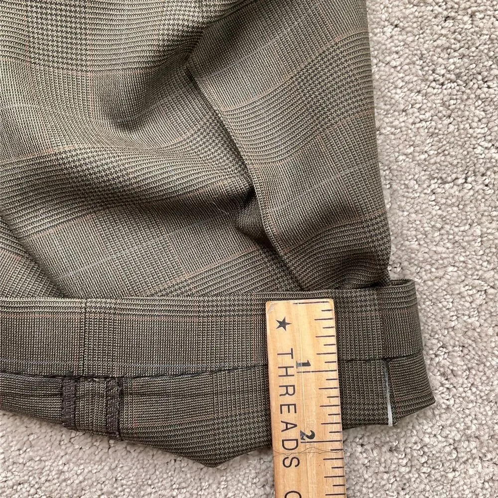 Jos. A‎ Bank Suit Men 43R 36W 28L Brown Plaid Wool Classic Fit Career Wool 2pc